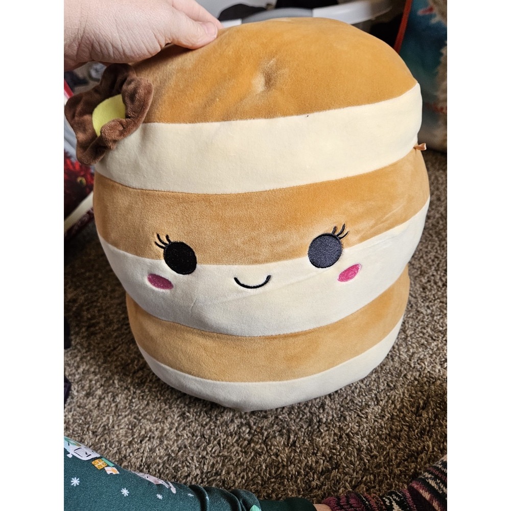 Kellytoy Squishmallow 2024 REYEN THE‎ PANCAKE 16 INCH Plush